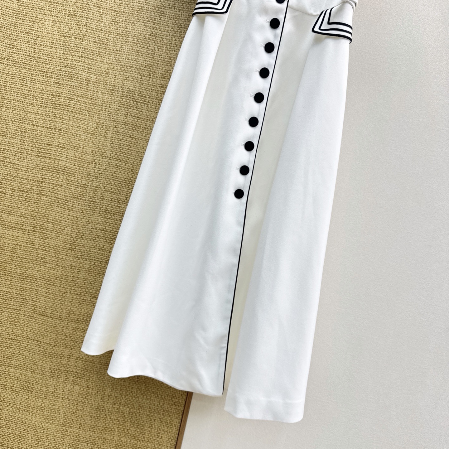 skirts and dresses woman